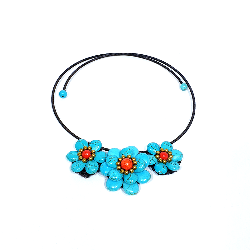 Colier Howlite India