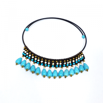 Colier Howlite India