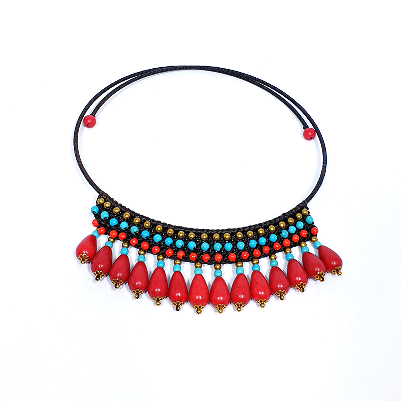 Colier Howlite India